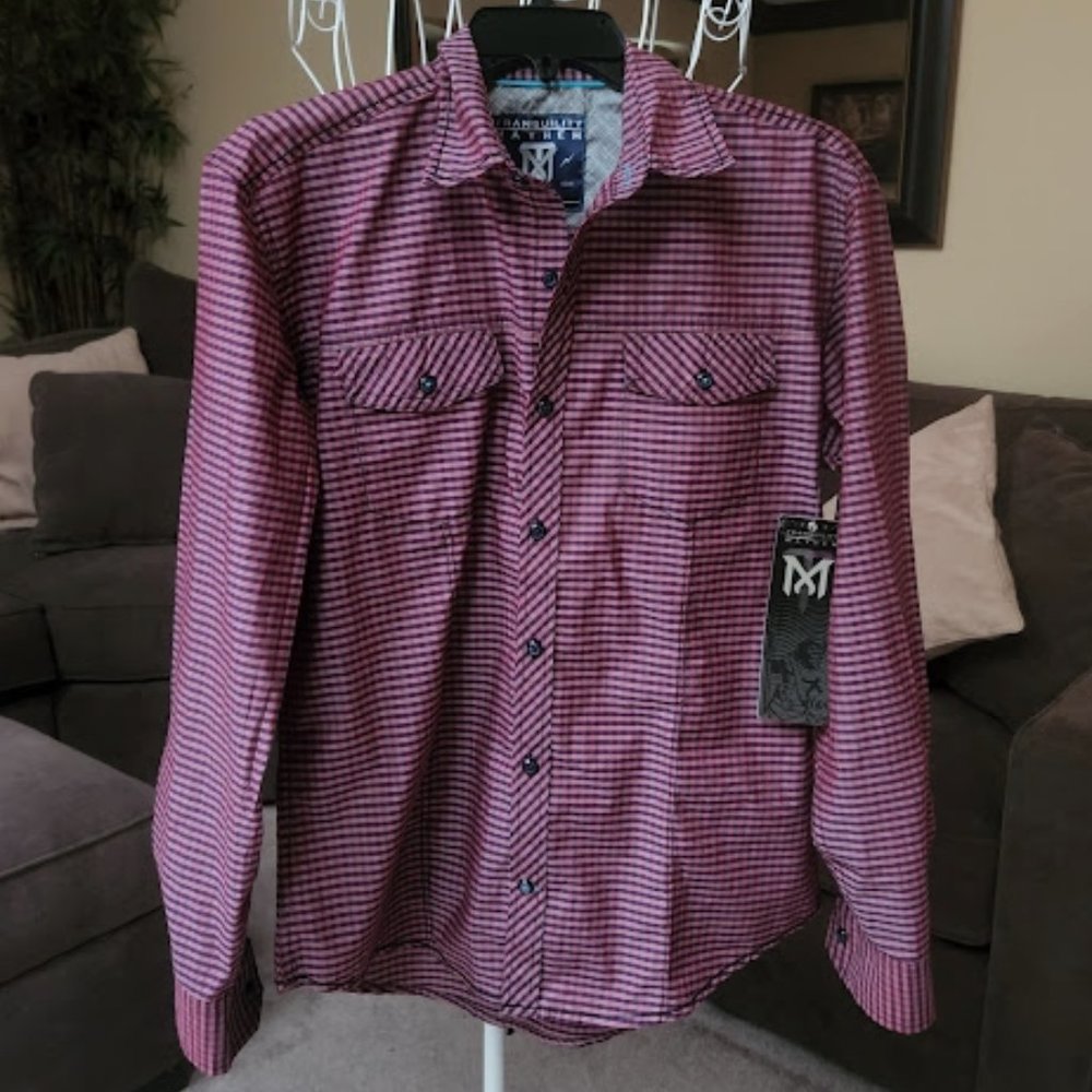 NWT Tranquility Mayhem sz small mens shirt